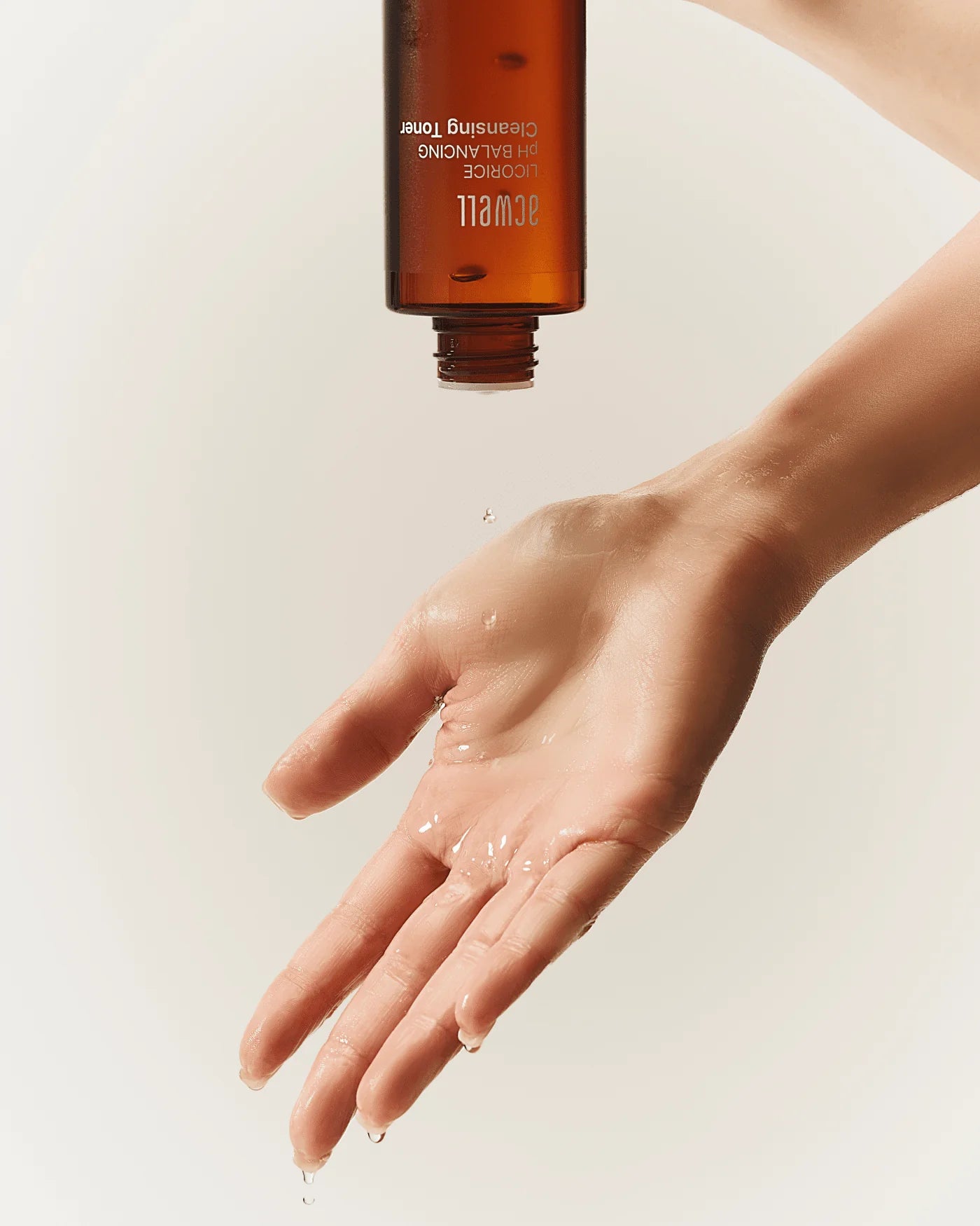 Licorice pH Balancing Cleansing Toner